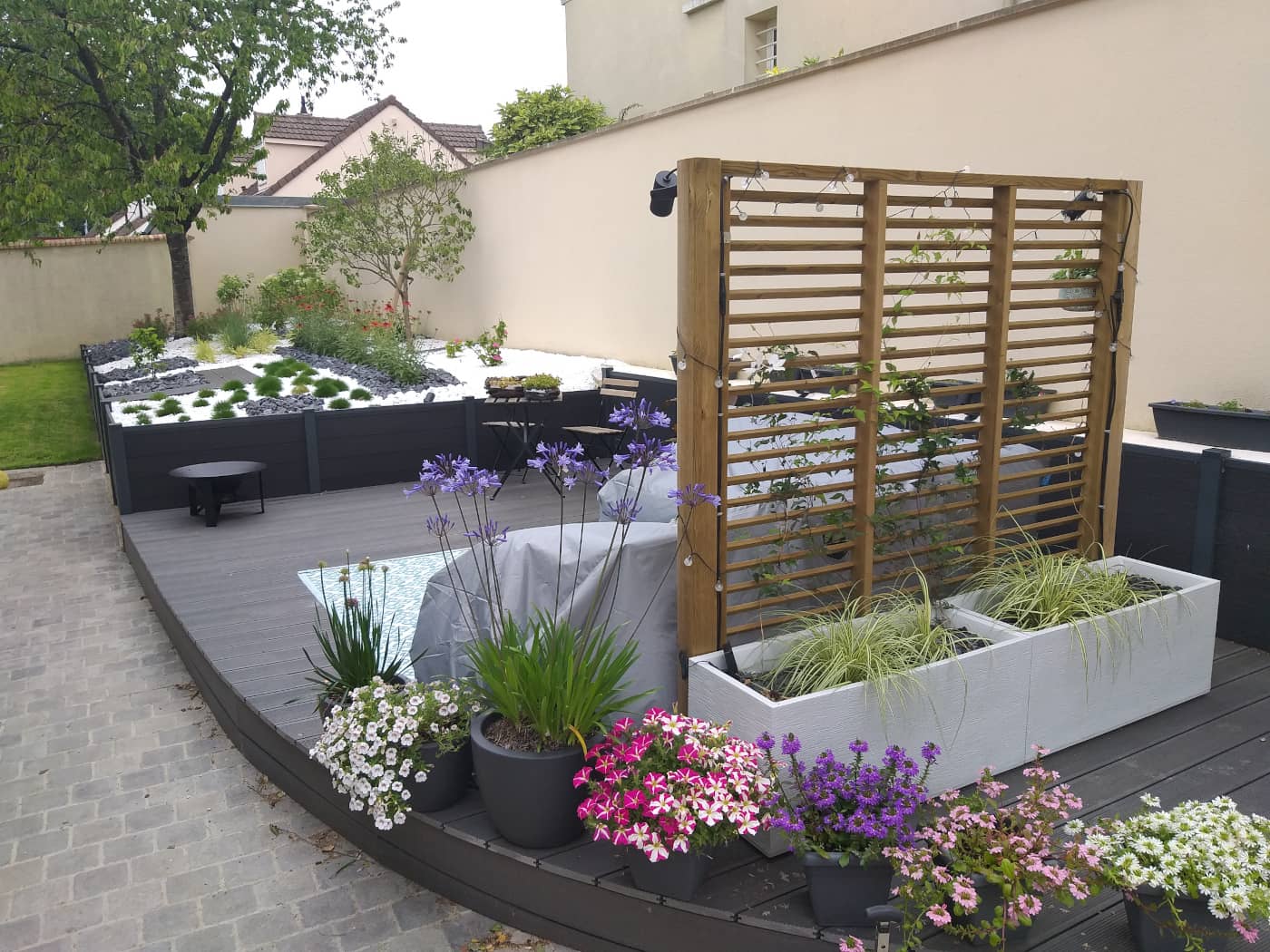 Conseil et réalisation de vos projets d'aménagements de vos extérieurs et espaces verts